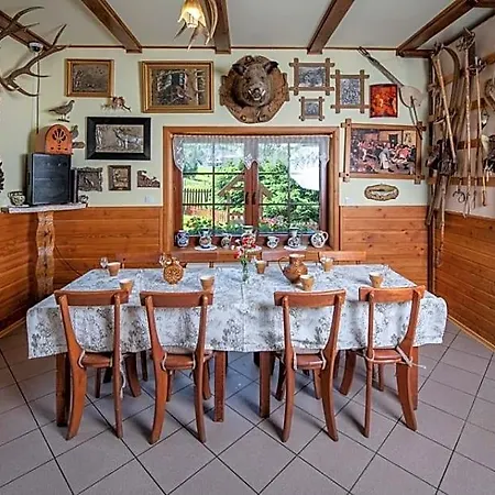 فندق مبيت وإفطار Hubertus Goscinne 3*