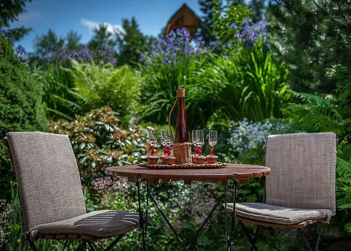 Hubertus Gościnne Nocleg ze śniadaniem 3*